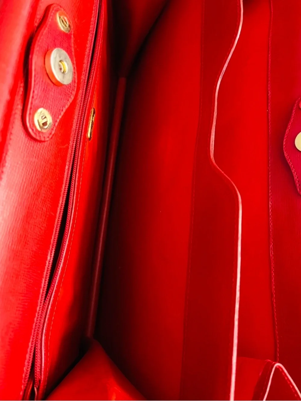MARK CROSS RED GRAINED LEATHER ORGANIZER TOTE WITH GOLD SIDE HINGES
